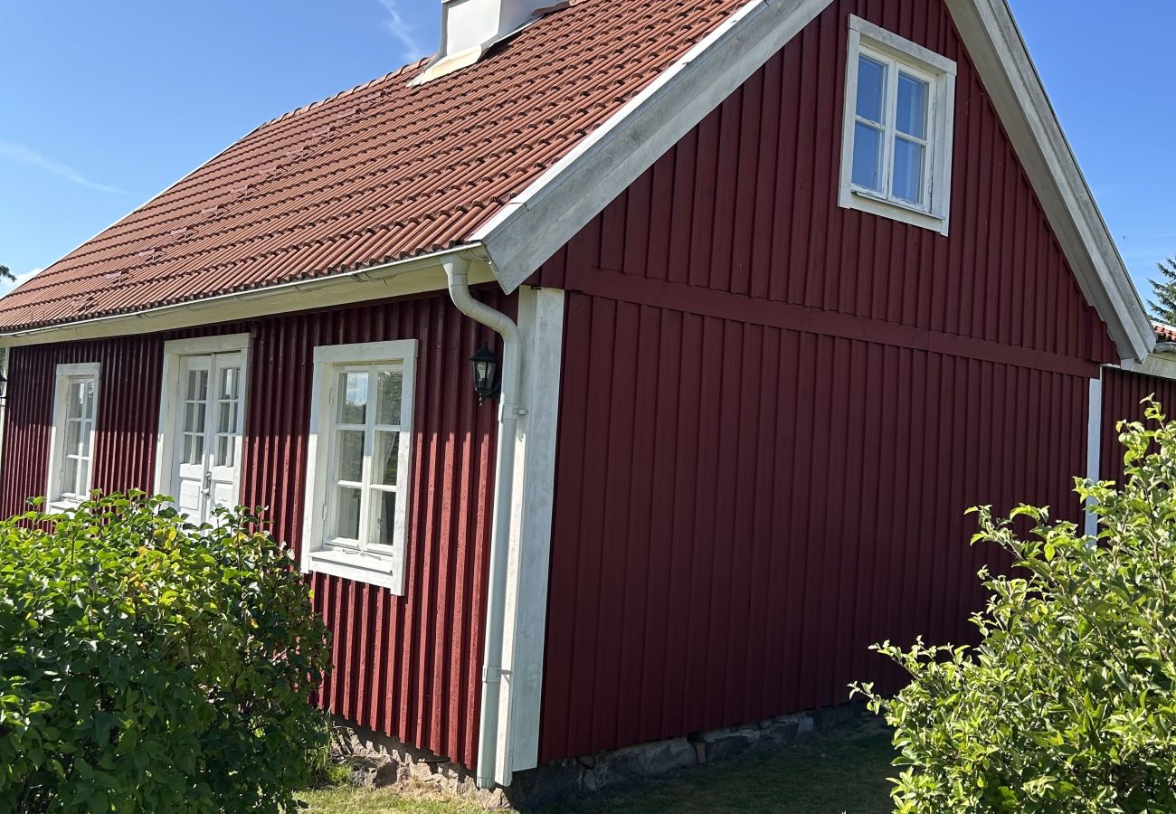 House in Annerstad - Cozy, renovated holiday home near the lakes Kösen and Bolmen in Småland