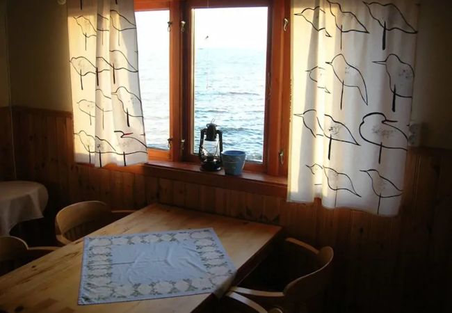 House in Bergkvara - On a headland right by the water House in Bergkvara - On a headland right by the water