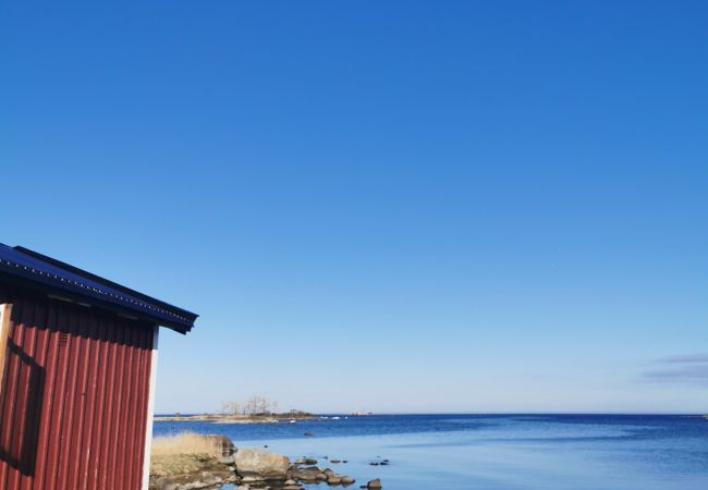 House in Bergkvara - On a headland right by the water House in Bergkvara - On a headland right by the water