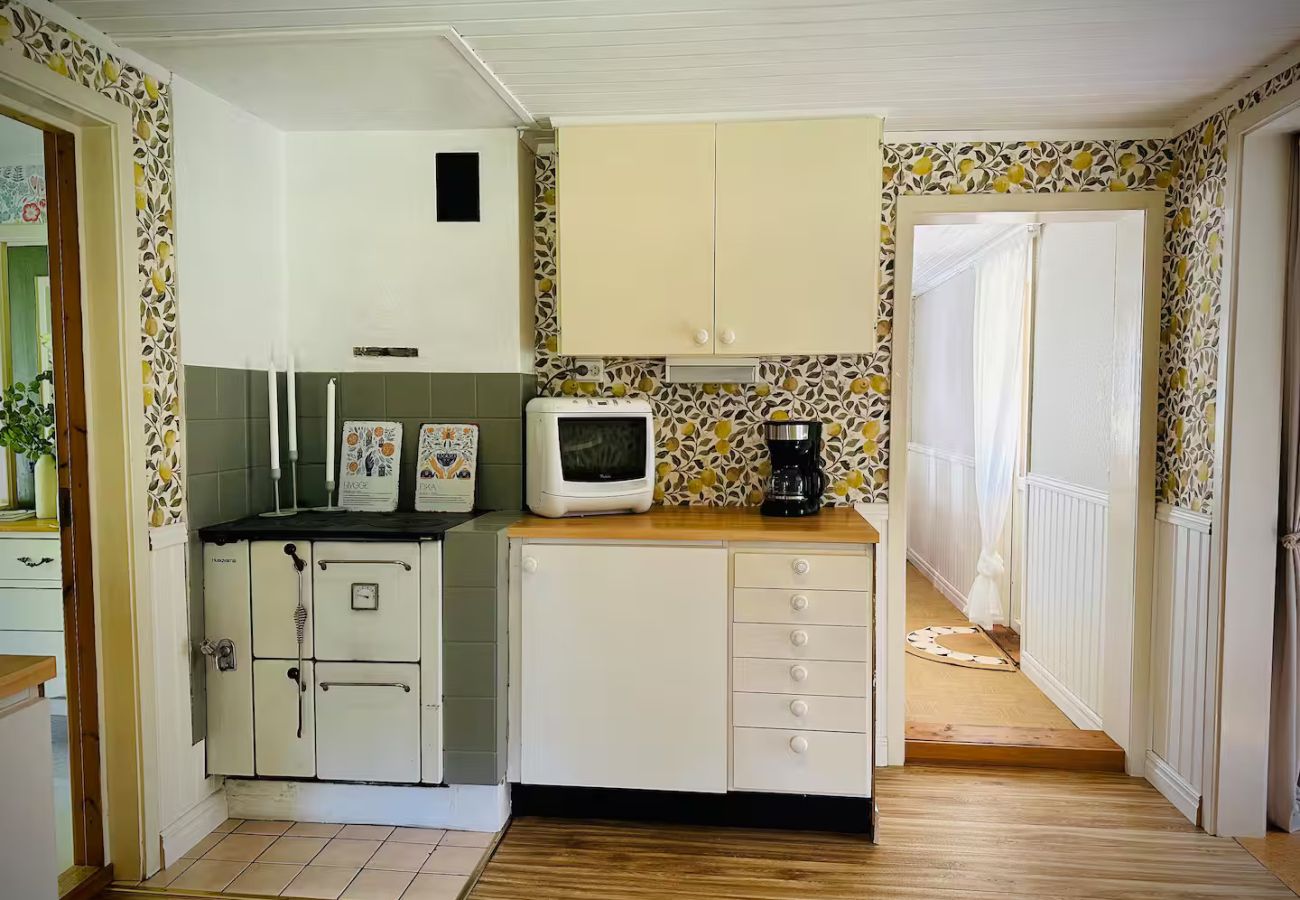 House in Vretstorp - Charming, renovated holiday home in a secluded location a few minutes from the lake