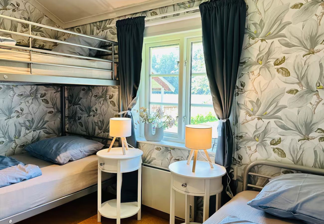House in Vretstorp - Charming, renovated holiday home in a secluded location a few minutes from the lake
