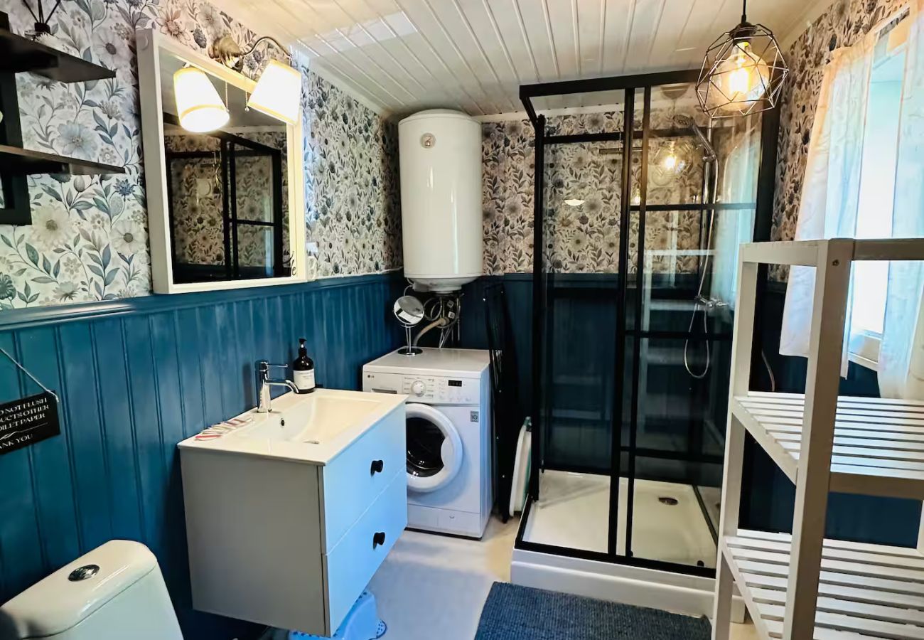 House in Vretstorp - Charming, renovated holiday home in a secluded location a few minutes from the lake