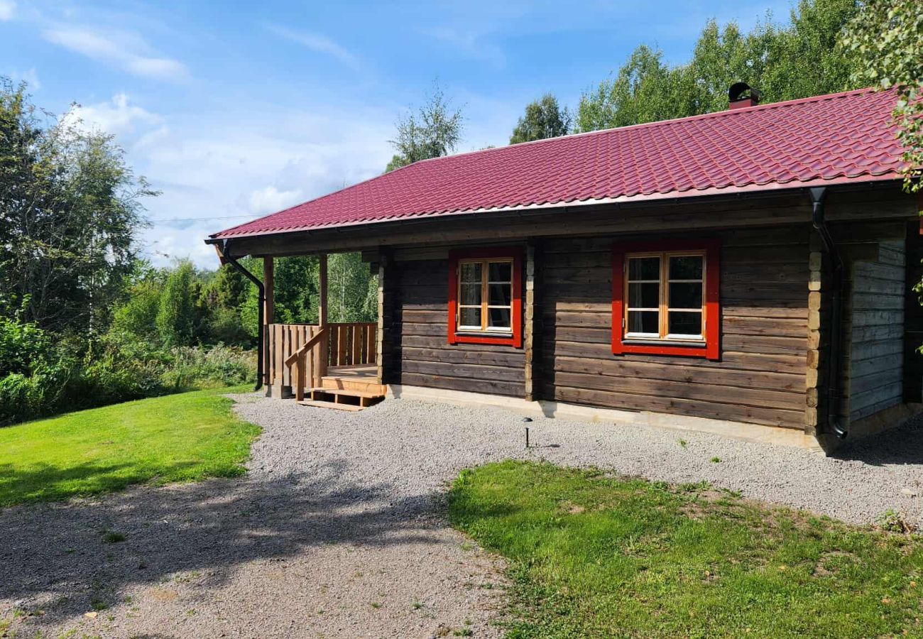 House in Horn - Beautifully situated log cabin from 2025 with lake view