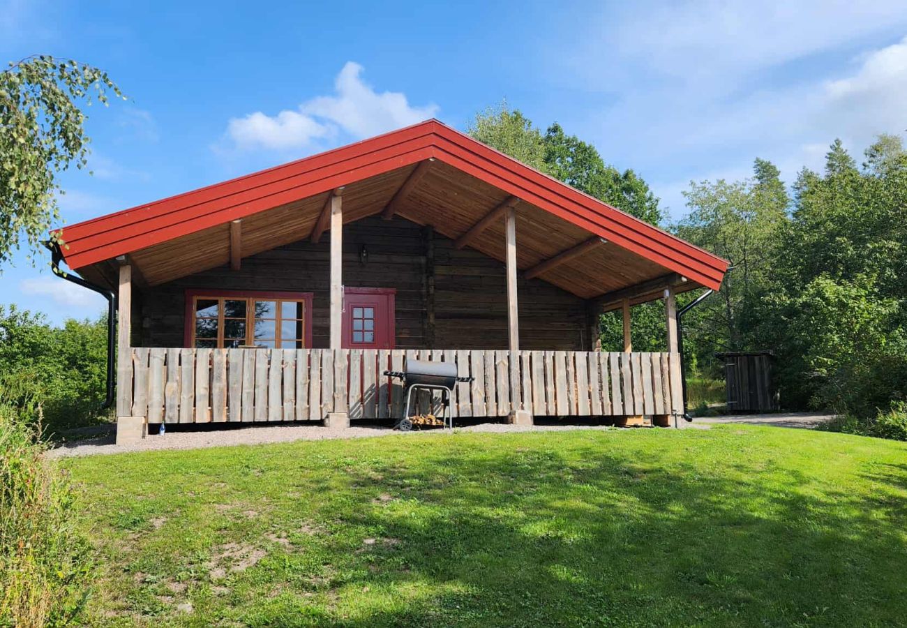 House in Horn - Beautifully situated log cabin from 2025 with lake view