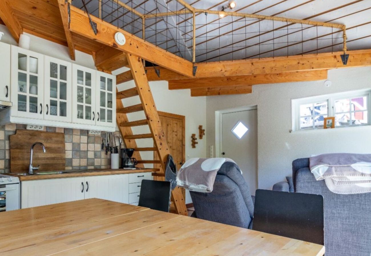 House in Drottningskär - Holiday in Blekinge's archipelago for up to 25 people