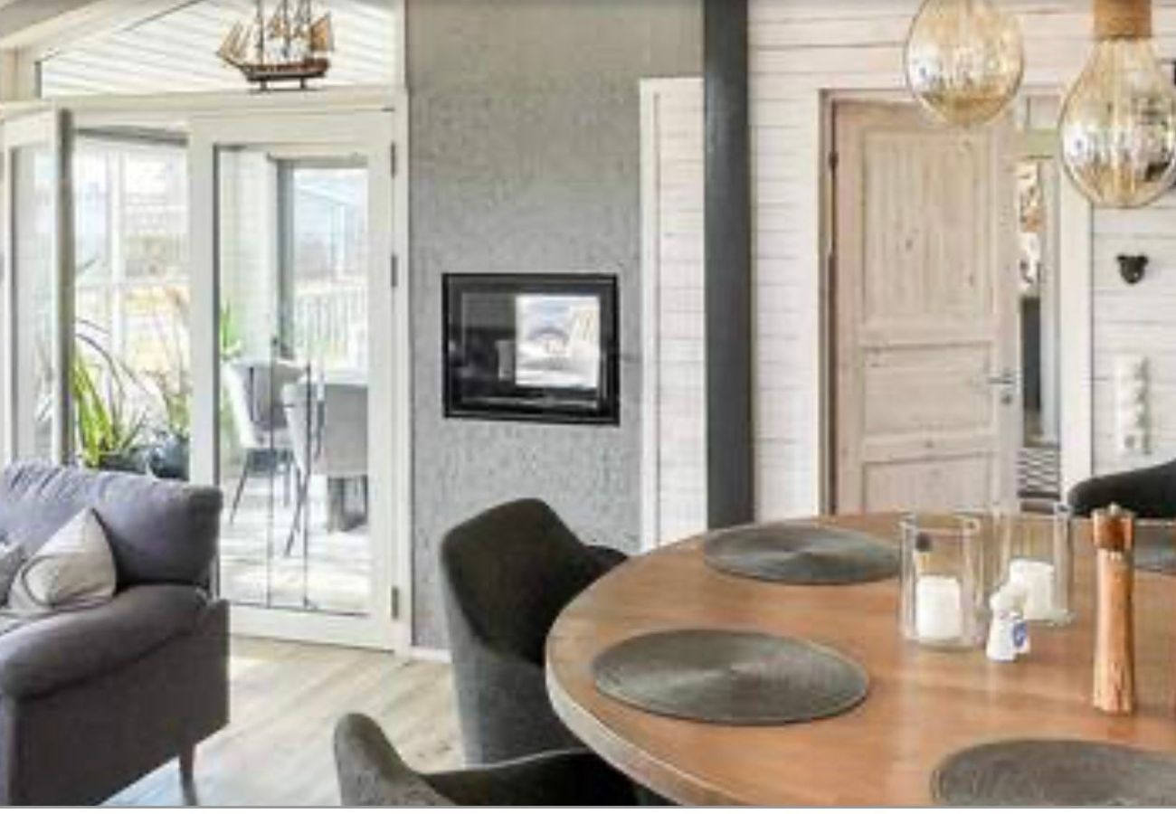 House in Skummeslövsstrand - Two newly built holiday homes with spa on the west coast