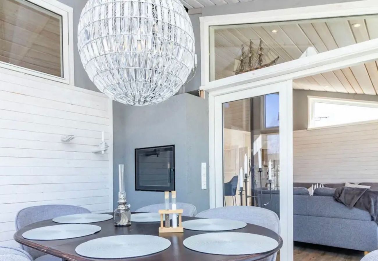 House in Skummeslövsstrand - Two newly built holiday homes with spa on the west coast