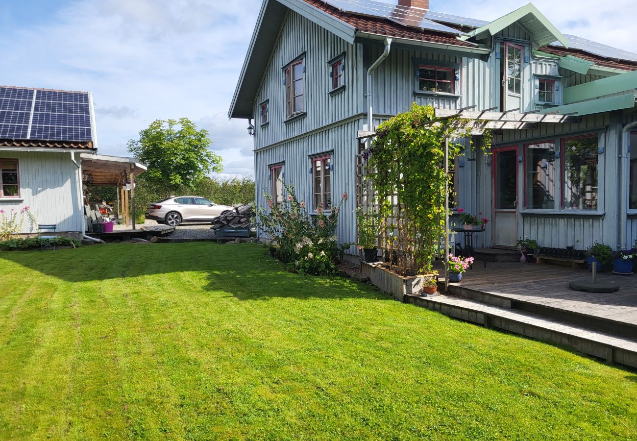 House in Henån - Large holiday home by the sea on the west coast in Bohuslän
