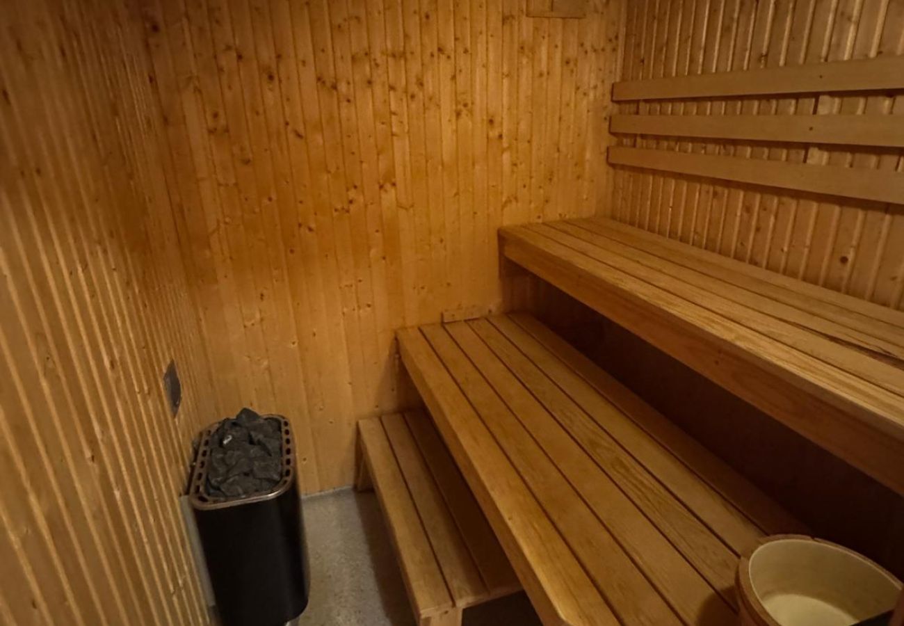 House in Sexdrega - Beautiful holiday home near the lake, with sauna, internet and boat