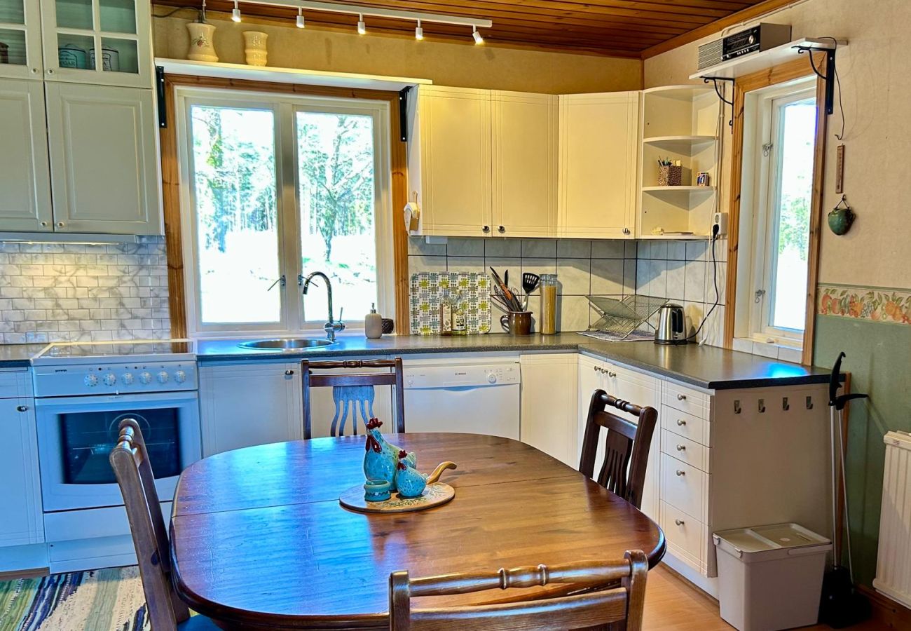 House in Bergkvara - A holiday without neighbors in a clearing near the Baltic Sea