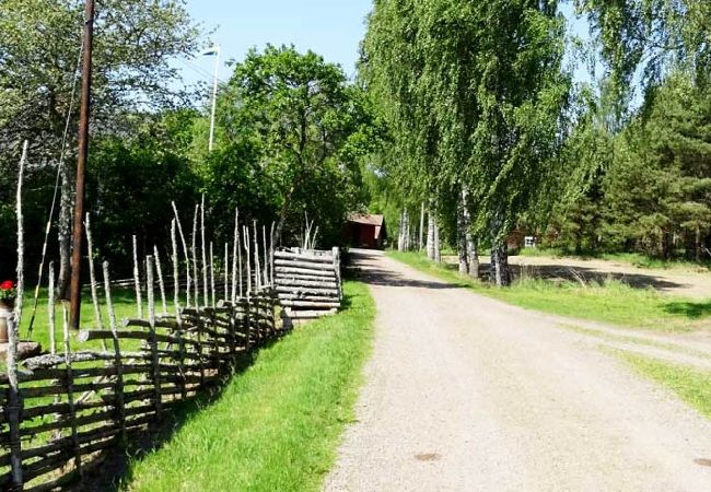Stuga i Hultsfred - Semester vid sjön i Småland Stuga i Hultsfred - Semester vid sjön i Småland