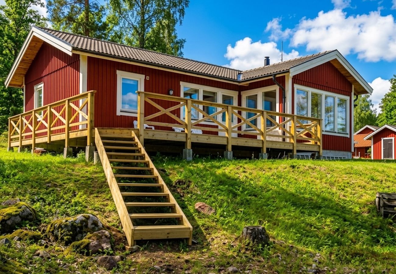 Stuga i Sollerön - Semester med sjöutsikt över vackra Siljan