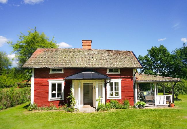 Stuga i Hedesunda - Charmig bagarstuga inte långt från Dalälvens strand