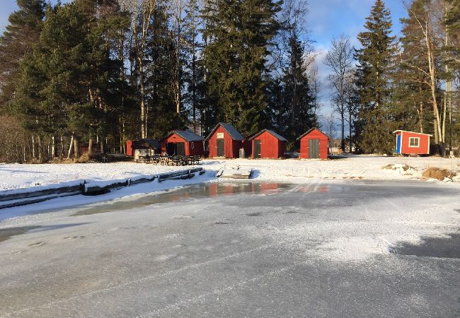 Stuga i Hedesunda - Charmig bagarstuga inte långt från Dalälvens strand