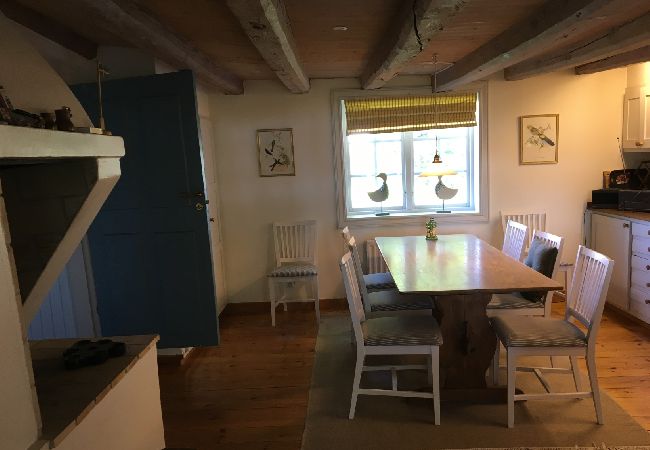 Stuga i Strängnäs - Rofyllt paradis vid Mälaren Stuga i Strängnäs - Rofyllt paradis vid Mälaren