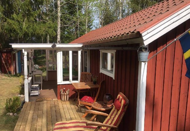 Stuga i Edsbro - Semester i Uppland mellan badsjöar och Östersjökusten Stuga i Edsbro - Semester i Uppland mellan badsjöar och Östersjökusten