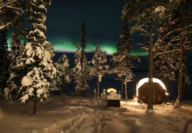Stuga i Kiruna - Fantastiskt natursemester vid Torneälven nära ishotellet