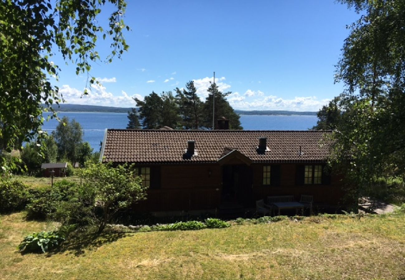 Stuga i Hakenäset - Mysig stuga vid havet på västkusten