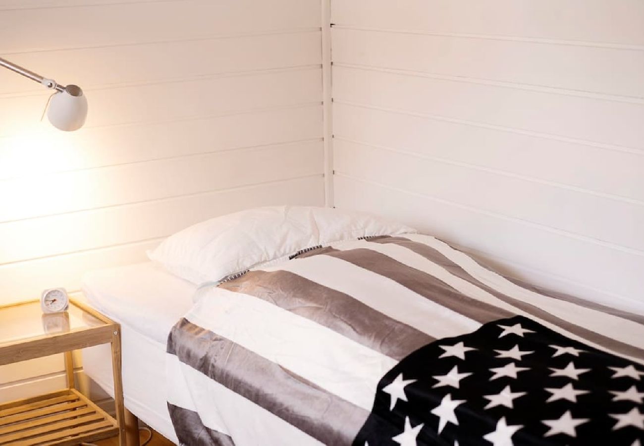 Stuga i Lofsdalen - Semesterhus i bergen med hög standard och panoramautsikt