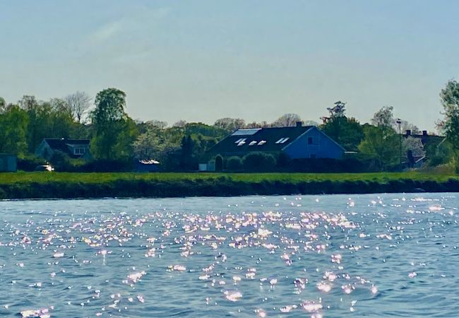  i Bergkvara - Fin studiolägenhet med havsutsikt nära badplatsen i Bergkvara