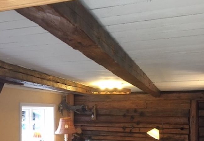Stuga i Aspabruk - Stuga mitt i Trivedskogen mellan två sjöar Stuga i Aspabruk - Stuga mitt i Trivedskogen mellan två sjöar