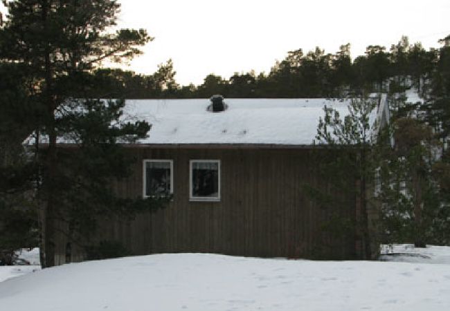 Stuga i Tyresö - Sandholmarna  