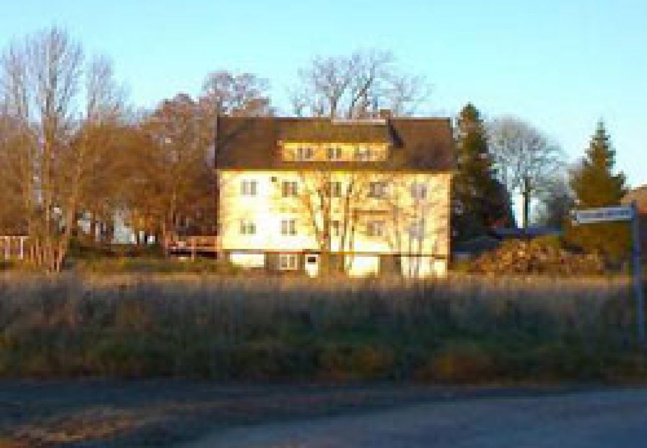 Lägenhet i Fristad - Apartment Tärby