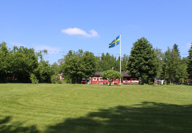Stuga i Lekeryd - Underbart fritidshus på sjötomt i Småland Stuga i Lekeryd - Underbart fritidshus på sjötomt i Småland