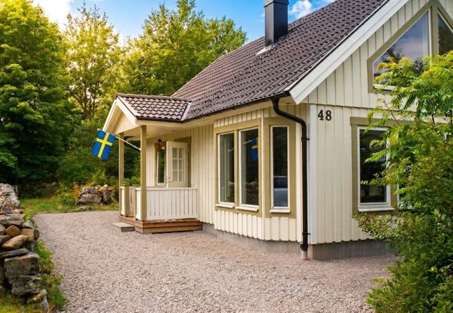 Stuga i Ronneby - Modernt Sommarhus med toppläge i Blekinge skärgård