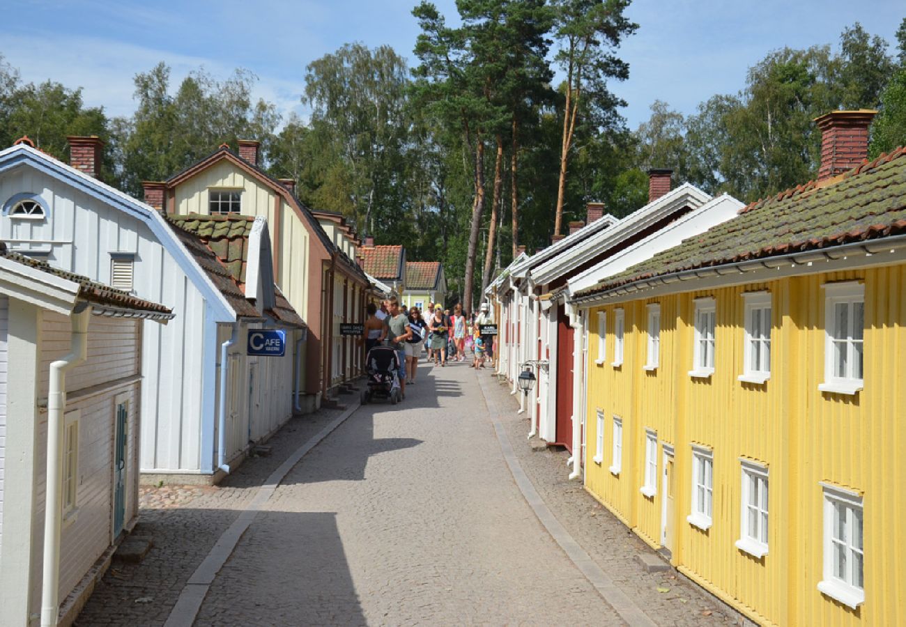 Stuga i Hultsfred - Smålandssemester nära Astrid Lindgrens värld