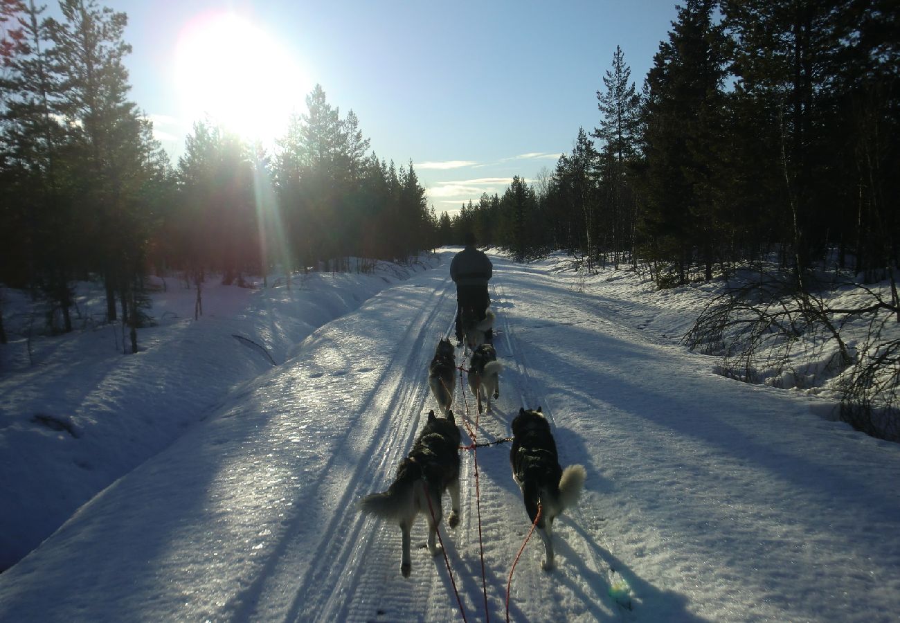 Stuga i Sollefteå - Swedish cottage Backsjön