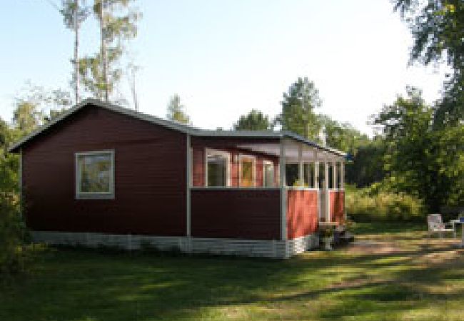 Stuga i Motala - Stuga vid Vätterns strand