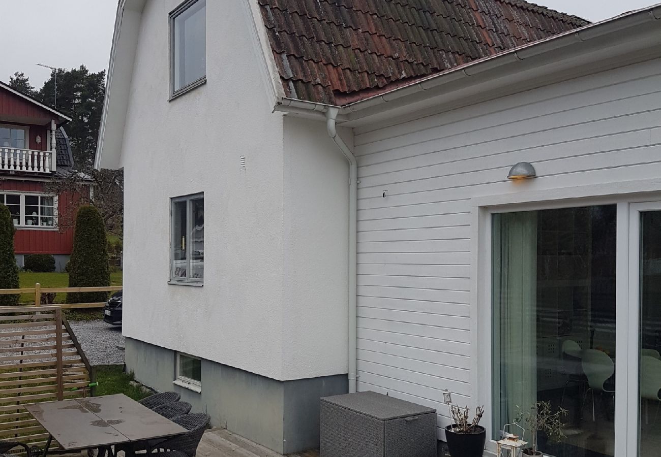 Stuga i Alingsås - Hus Solstrand