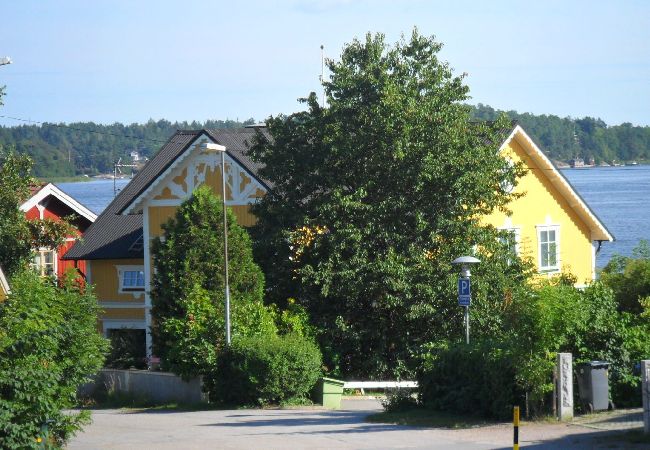 Lägenhet i Vaxholm - Fin semesterlägenhet på sjötomt Vaxholm