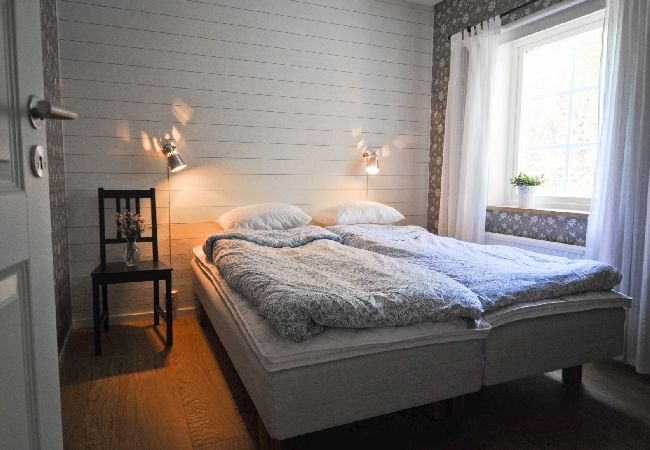 Stuga i Alingsås - Bo och fiska i en exklusiv naturskön miljö Stuga i Alingsås - Bo och fiska i en exklusiv naturskön miljö