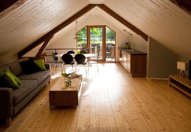 Stuga i Alingsås - Bo och fiska i en exklusiv naturskön miljö Stuga i Alingsås - Bo och fiska i en exklusiv naturskön miljö