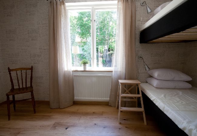 Stuga i Alingsås - Bo och fiska i en exklusiv naturskön miljö Stuga i Alingsås - Bo och fiska i en exklusiv naturskön miljö