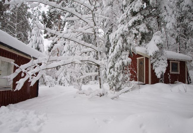 Stuga i Säffle - Stuga vid sjö i Värmland