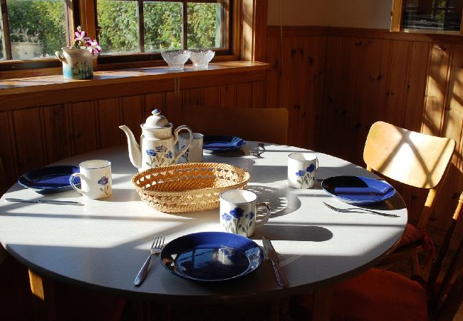 Stuga i Ydre - Stuga på landet med möjlighet att rida häst/ponny Stuga i Ydre - Stuga på landet med möjlighet att rida häst/ponny