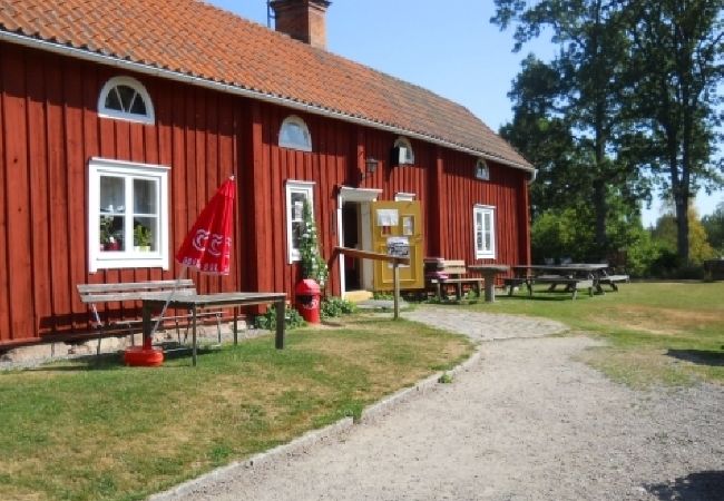 Stuga i Ydre - Stuga på landet med möjlighet att rida häst/ponny Stuga i Ydre - Stuga på landet med möjlighet att rida häst/ponny