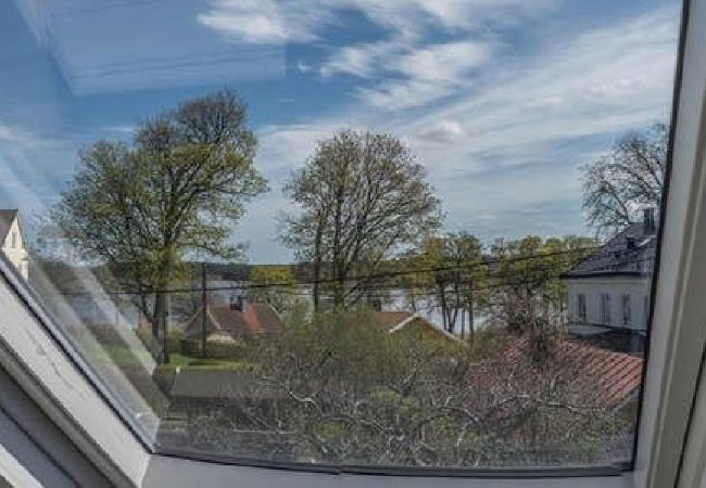Stuga i Söderköping - Skärgårdsnära skolhus vid Göta kanal Stuga i Söderköping - Skärgårdsnära skolhus vid Göta kanal