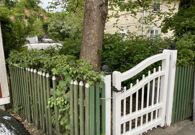 Lägenhet i Dalarö - Underbar semesterlägenhet på Dalarö med havsutsikt mitt i Stockholms skärgård Lägenhet i Dalarö - Underbar semesterlägenhet på Dalarö med havsutsikt mitt i Stockholms skärgård