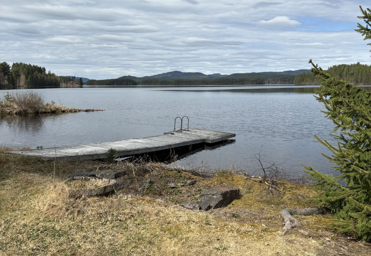 Stuga i Mora - Exklusiv Vasaloppsstuga vid sjö