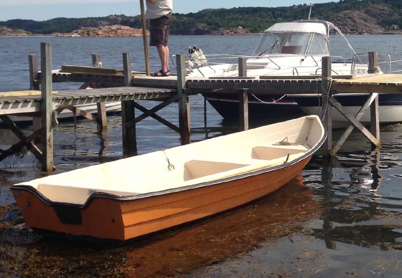 Stuga i Brastad - Sommarhus Härnäset