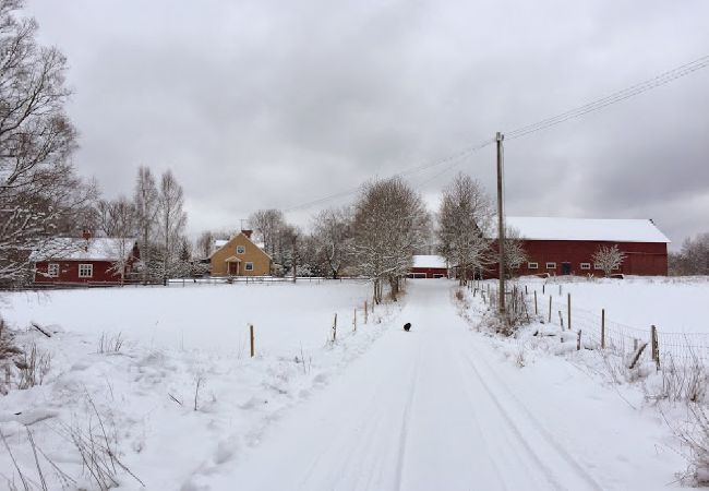 Stuga i Eksjö - Semester på landet inte långt från Astrid Lindgrens värld Stuga i Eksjö - Semester på landet inte långt från Astrid Lindgrens värld