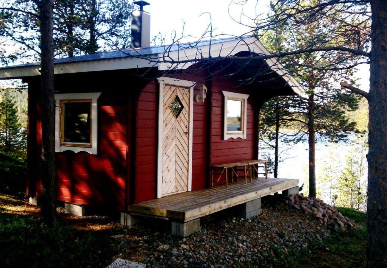 Stuga i Kiruna - Båthusstuga