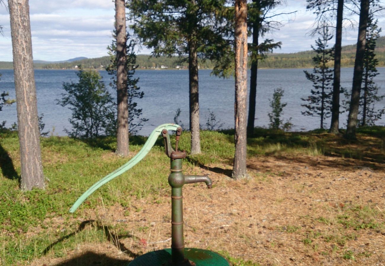 Stuga i Kiruna - Båthusstuga