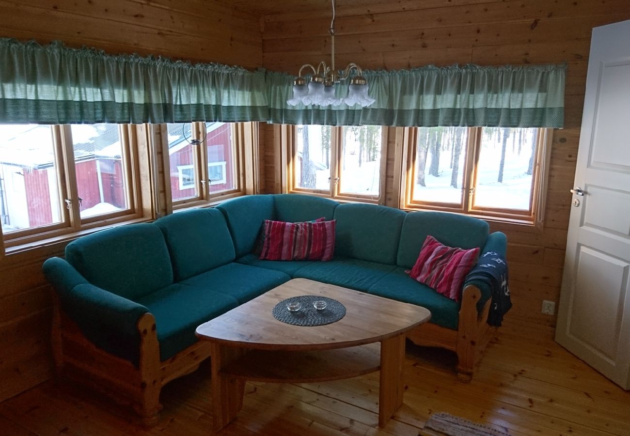 Stuga i Kiruna - Båthusstuga