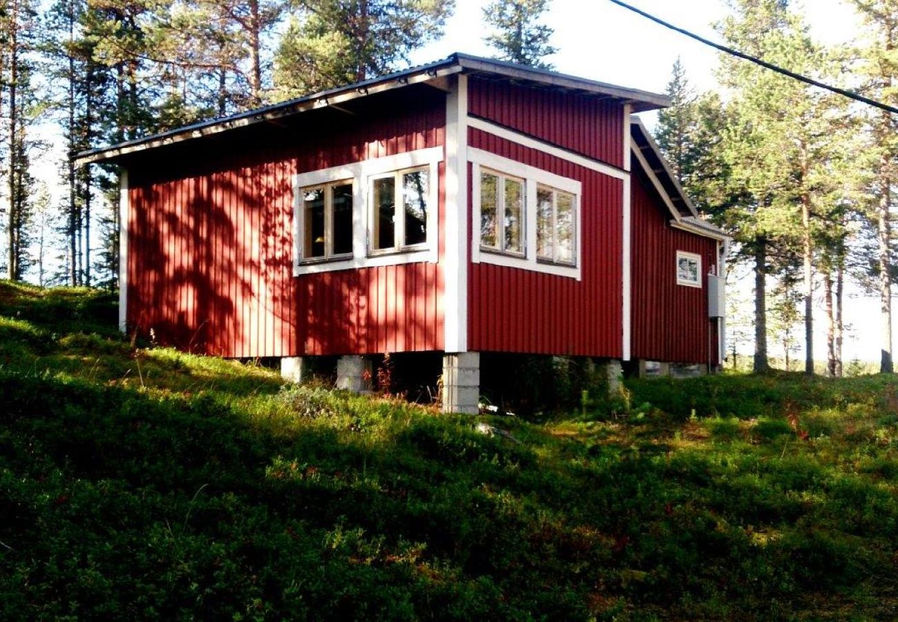 Stuga i Kiruna - Båthusstuga