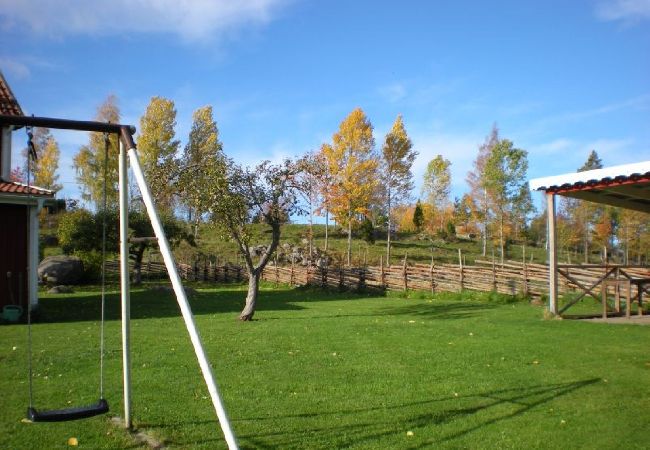 Stuga i Gränna - Fint, stort fritidshus 10 minuter från vackra Vättern och Gränna Stuga i Gränna - Fint, stort fritidshus 10 minuter från vackra Vättern och Gränna